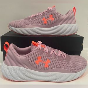 Under armour women shoes size 8.5 new with box